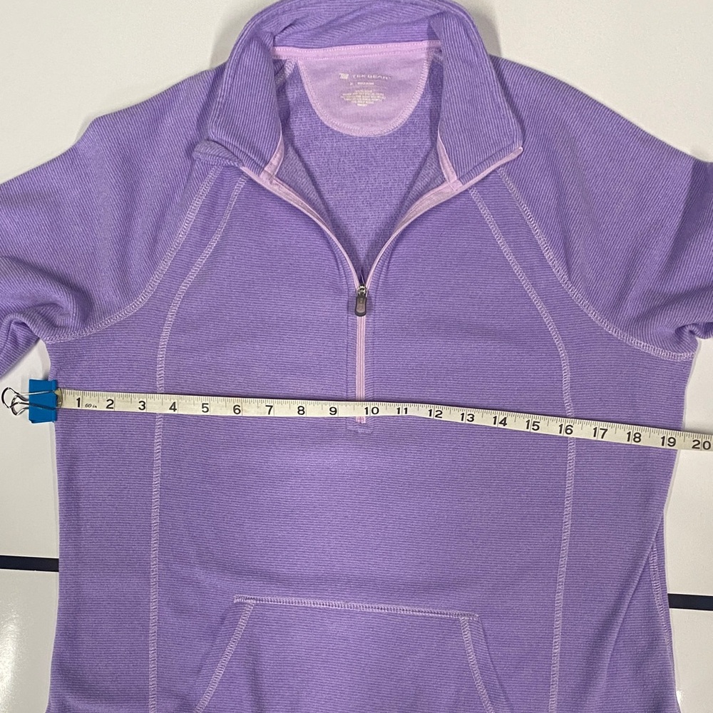 Tek Gear Lavender Pullover with Gray Details - Picture 4 of 5